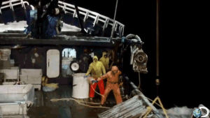 tv,ocean,entertainment,reality tv,documentary,fishing,discovery,alaska,discovery channel,deadliest catch,crabs,bering sea,deadliestcatch