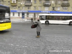 gun,russia,bus,funny,snow,epic,stop,road,middle,news politics