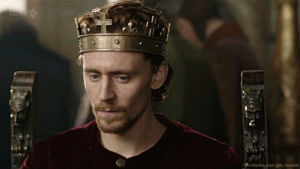 tom hiddleston,thomas william hiddleston,the hollow crown,loki,henry v