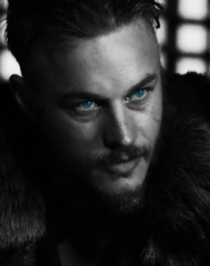 GIF ragnar lothbrok - animated GIF on GIFER