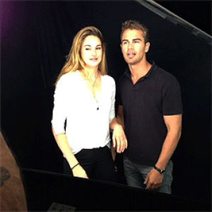 theo james,tris prior,shailene woodley,insurgent,sheo,shailene and theo,love,otp,divergent,tobias eaton,allegiant,fourtris,my otp,the divergent series,shai woodley,thing,plans,big eyes,frying pan,ross