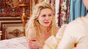 marie antoinette,kirsten dunst,movies,laughing,sofia coppola