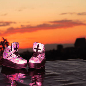shoes,seapunk,hologram sneakers,sneakers,reflection,platform sneakers,90s sneakers,hologram shoes,pink trainers
