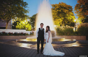 detroit,water,night,wedding,cinemagraph,movement,dia,fountain,bride and groom,chuck 110