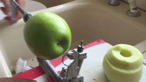 satisfying,apple
