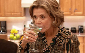 lucille bluth,unimpressed,arrested development,drinking,jessica walter,alcoholic