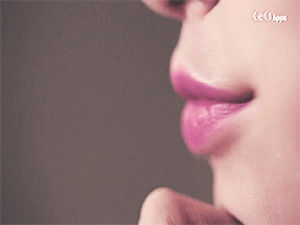 kiss,blow kiss,kisses,love,cute,beautiful,miss a,suzy,bae suzy