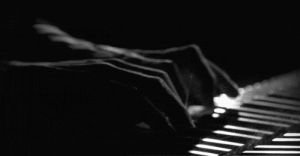 piano,vintage,music,movie,film,black and white,90s,adorable,playing,shine,1996