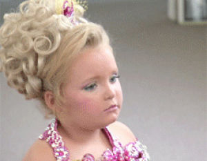 here comes honey boo boo,television,eating,tlc,honey boo boo,diet,mama june,june shannon,alana,chicken nuggets