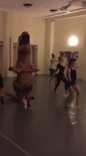 dinosaur,dancing