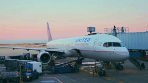 united airlines,aviation,travel,time lapse,aiort,avgeek