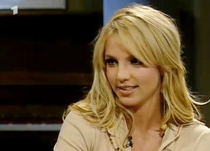 smile,interview,britney spears,smiling,britney