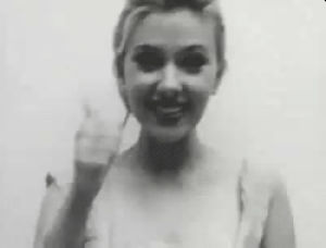 happy,excited,thumbs up,scarlett johansson