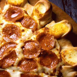 social media,pizza hut,cheese,pizza,likes,mozzarella,cheddar,crown pizza
