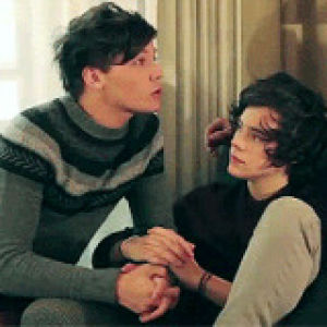 larry stylinson,louis tomlinson,louis,movies,love,cute,one direction,happy,smile,harry styles,1d,couple,harry,larry,awn