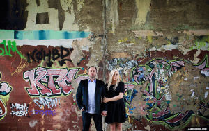 animation,couple,cinemagraph,serious,wind,graffiti,detroit,elope