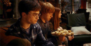 ron weasley,eating,harry potter