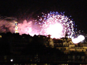 paris,iphone,fireworks,france,about me,eiffel tower,bastille day,14 juillet,jessa johansson,music on tumblr