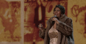 aretha franklin,you make me feel like a natural woman,music,mic,performance,president obama,damn,kennedy center honors,carole king,living legend,shes still got it
