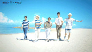 Jonghyun kpop shinee GIF - Find on GIFER