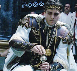 commodus thumbs up gif