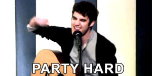 love,dean winchester,darren criss,party hard,shy,text post,he doesnt know nothing but anyway