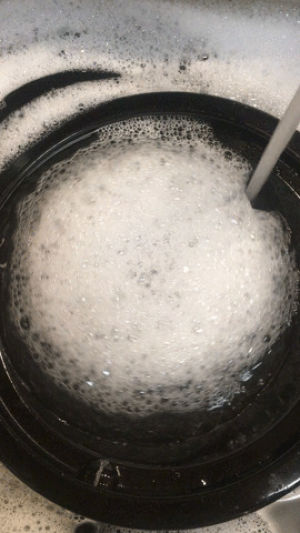 satisfying,bubbles,dishes