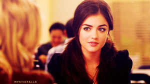 girl,smile,laughing,perfect,pretty,pretty little liars,pll,great,lucy hale,aria montgomery,oo,love her,karen lucille hale