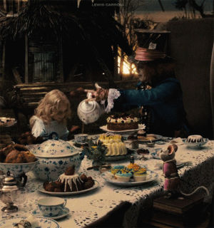 alice in wonderland,tea party,surprised,mad hatter,lady gaga,yes,confused,agree,huh,nod