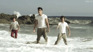 crotch grab,one direction,liam payne,what makes you beautiful,wmyb