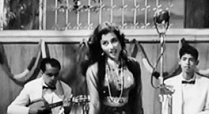 madhubala,hindi,film,black and white,vintage,india,50s,howrah bridge
