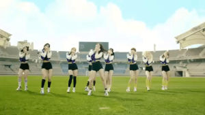 nayeon,tzuyu,chaeyoung,jihyo,momo,kpop,twice,sana,mina,dahyun,cheerleader,jeongyeon,cheer up,k pop