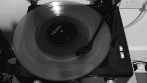 aesthetic,black and white,artsy,grunge,1975,music,art,fashion,80s,black,indie,spin,spinning,alternative,vinyl,record,quirky,b w