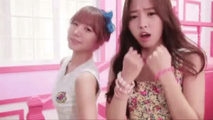 naeun,apink,kpop,please,a pink,chorong,begging,k pop