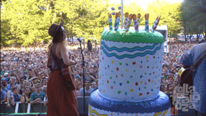 birthday cake,lolla,funny,happy,glee,laugh,silly,joy,2012,lollapalooza,of monsters and men