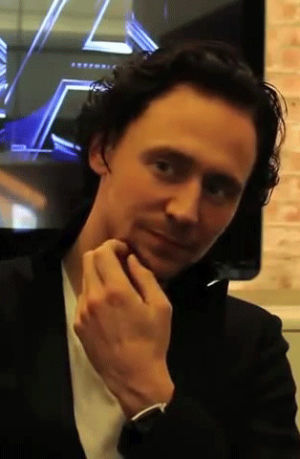 tom hiddleston,hiddlesvisuals,hiddlestondarkhair