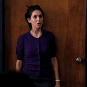 angry,sarcastic,alison brie,not funny,queue,reaction s,thats so hilarious