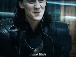 tom hiddleston,the avengers,smile,smiling,loki,like,submission,smirk,approval,approve,i like this