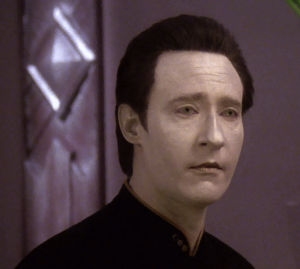 smug,smiling,happy,star trek,android,smiley,data,not bad,the next generation,self satisfied
