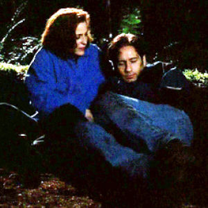 television,90s,s5,5x04,txf,mulder x scully,msr,detour,okay i know he wasnt a baby here bu,cant get much cuter than this,baby bemis,the x files
