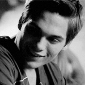 dylan sprayberry,tyler posey,liam dunbar,smile,smiling,scott mccall,sciam,dylan spayberry