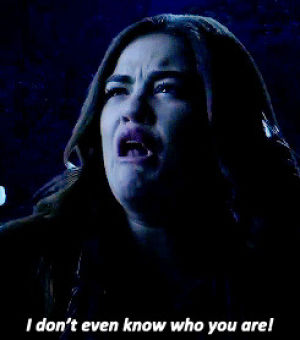 reactions,wtf,pretty little liars,lucy hale,aria,who are you,i dont even know who you are