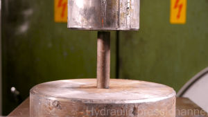 press,pipe,metal,satisfying,hydraulic,crushing