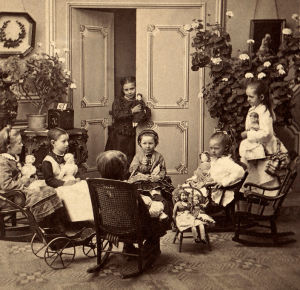 vintage3d,19th century,little girls,black and white,vintage,3d,kids,playing,wiggle,doll,wigglegram,dolls,victorian,vintage 3d,play date,bw