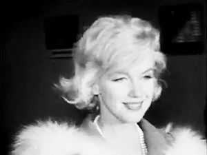 arthur miller,vintage,lets make love,airport,marilyn monroe,black and white,1950s,mm,footage,1959