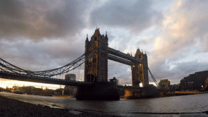 london,sunset,tower bridge,bridge,good afternoon,art,artist,boats,alex evans,artist in residence,oscars after party,time lapse