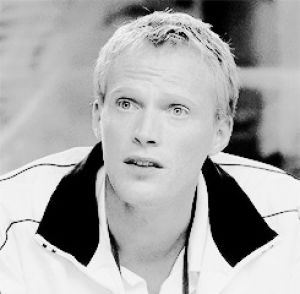 seriously,wimbledon,pb,paul bettany,not do this cute thing with your face,kthanksnbai,could you like,dualscar