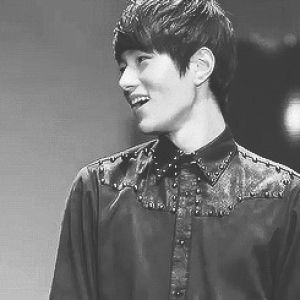kpop,cute,smile,boy,infinite,handsome,visual,stare,l,myungsoo,myung,i still dont like this but whatever