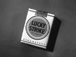 smoking,black and white,retro,smoke,old,lucky,strike,cigarettes,cig