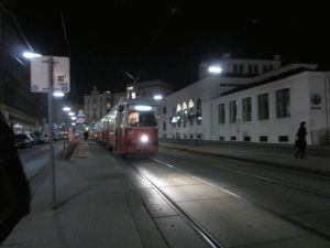 night,tram,vienna